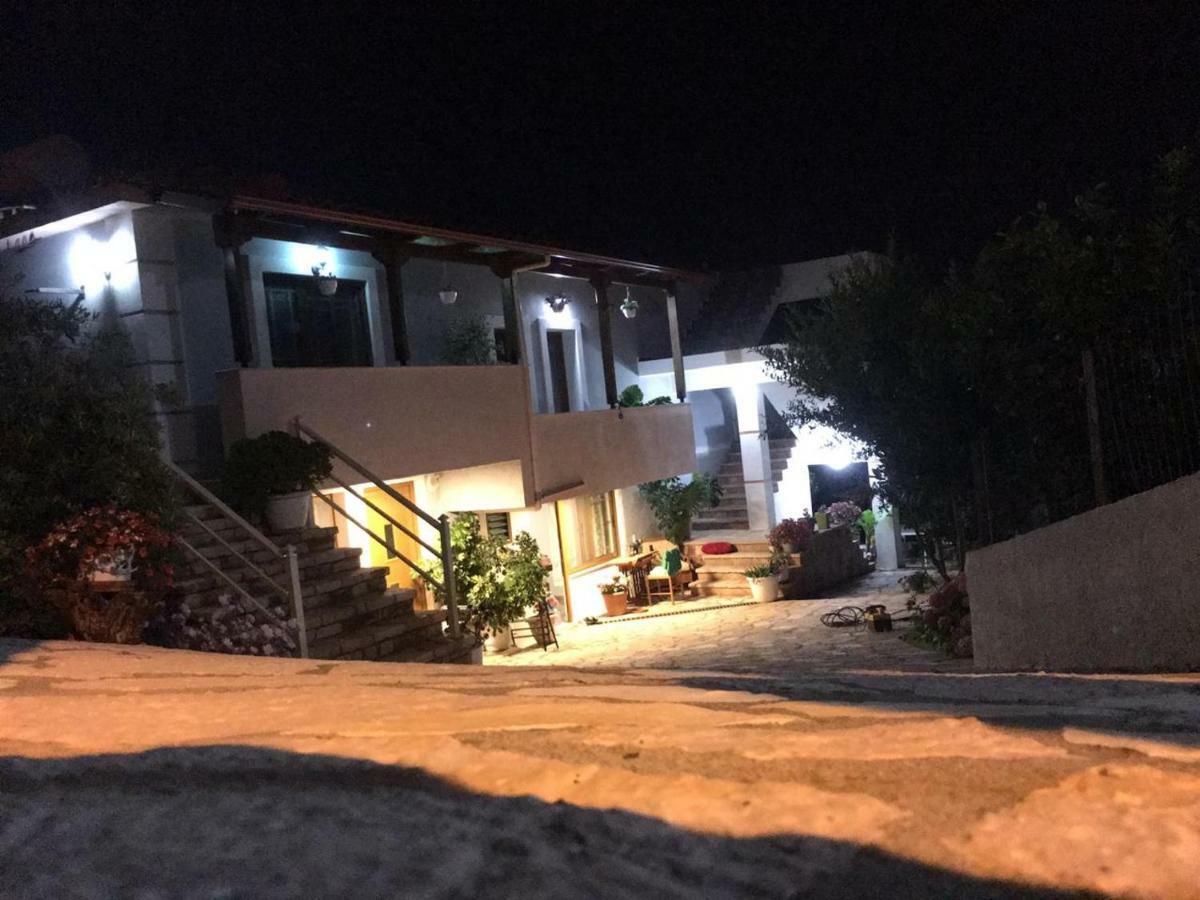 Natural Holiday Houses Ksamil Exterior foto